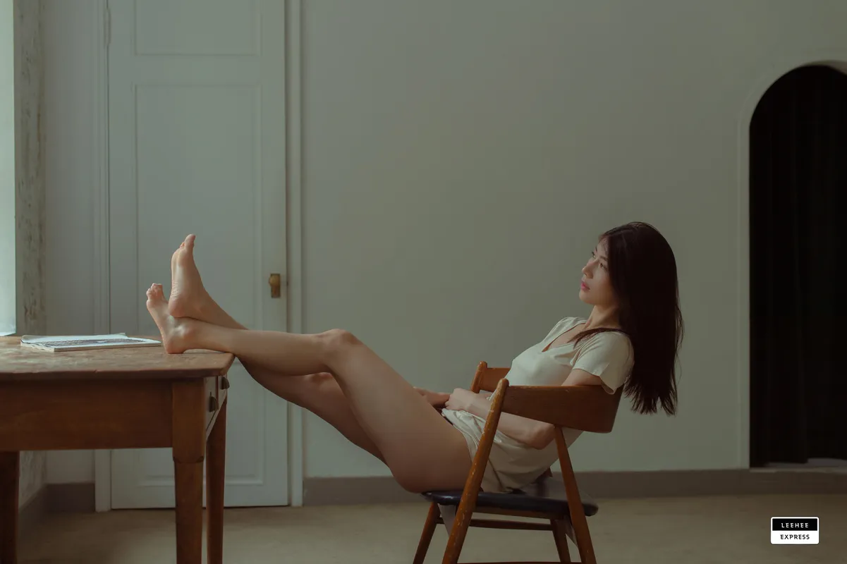 LEEHEE EXPRESS-LEHF-059A - Min.E (민이)